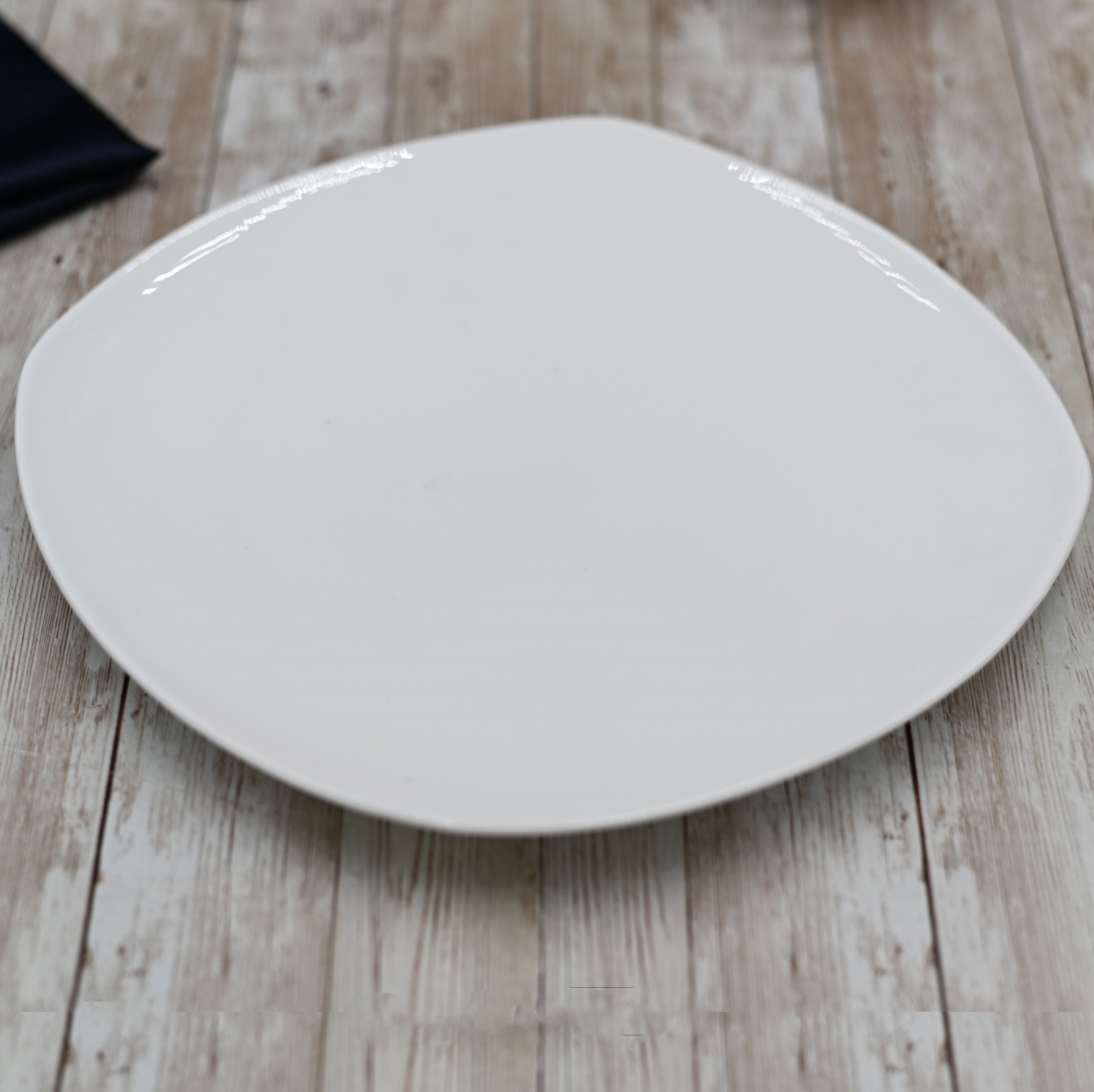 White Square Platter 11.5" inch X 11.5" inch | 29.5 X 29.5 Cm