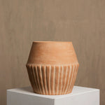 Load image into Gallery viewer, Valentina Planter
