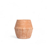 Load image into Gallery viewer, Valentina Planter
