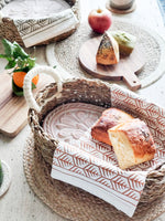 Load image into Gallery viewer, Bread Warmer &amp; Basket Gift Set with Tea Towel - Flower
