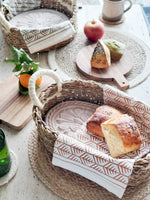 Load image into Gallery viewer, Bread Warmer &amp; Basket - Flower
