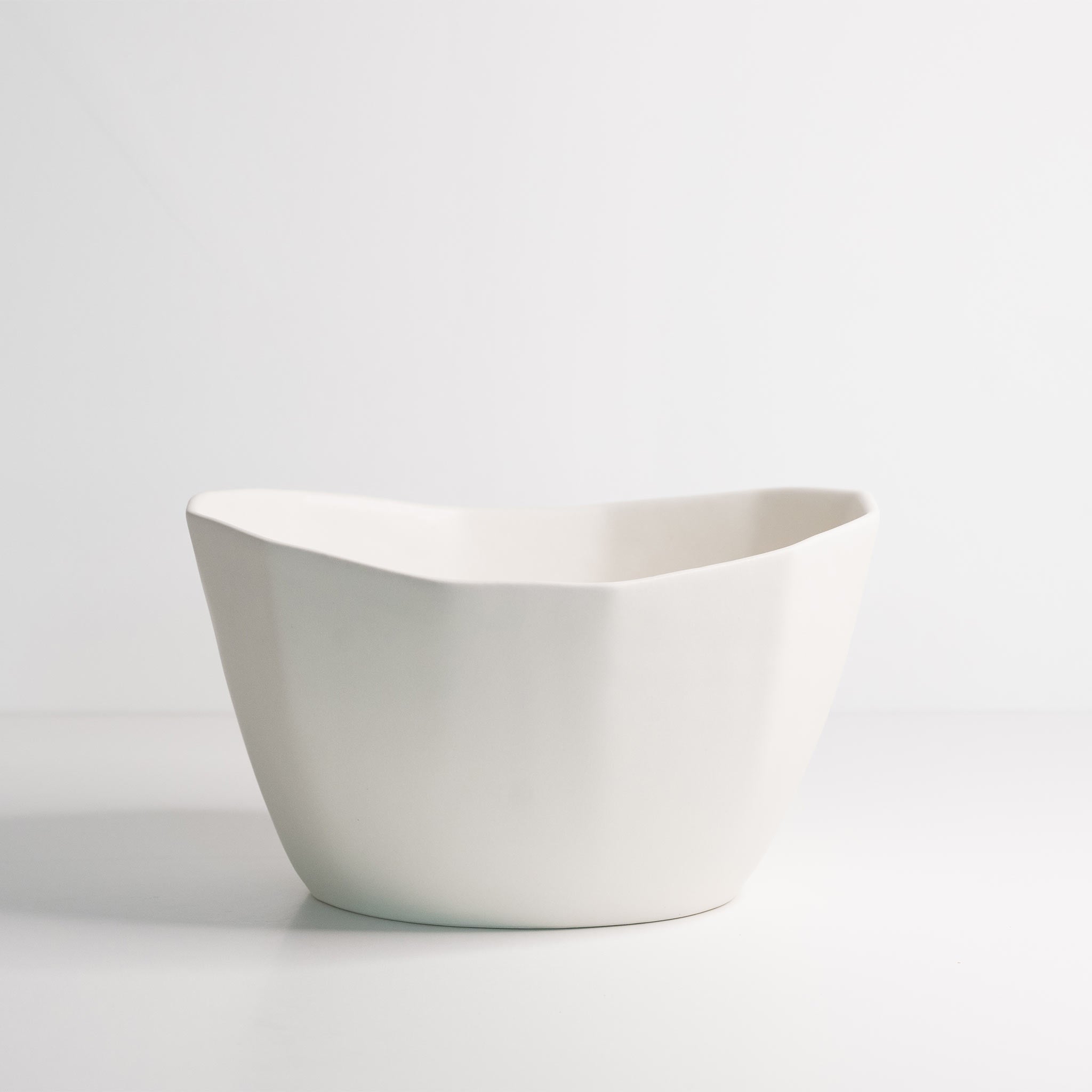 Medium Porcelain Nesting Bowl